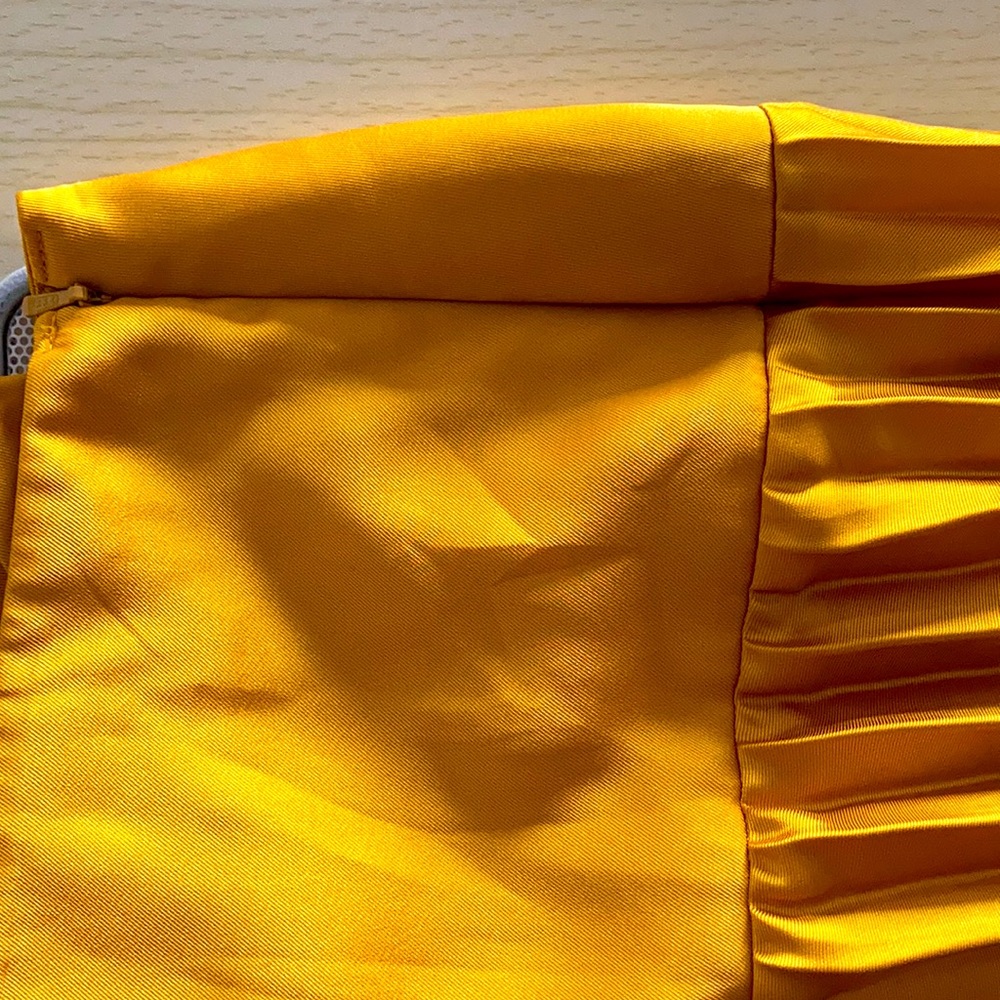 COPY - BR Satin Pleated Maxi Skirt - Picture 4 of 7